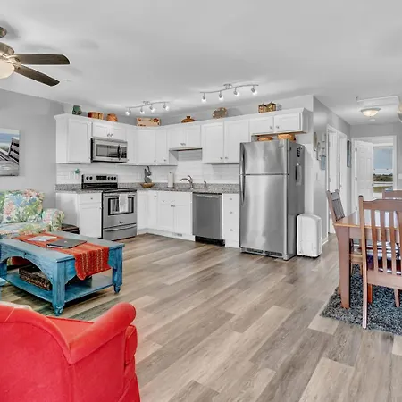 Ocean View Condo In Surf City - Sea Coast Suites 25